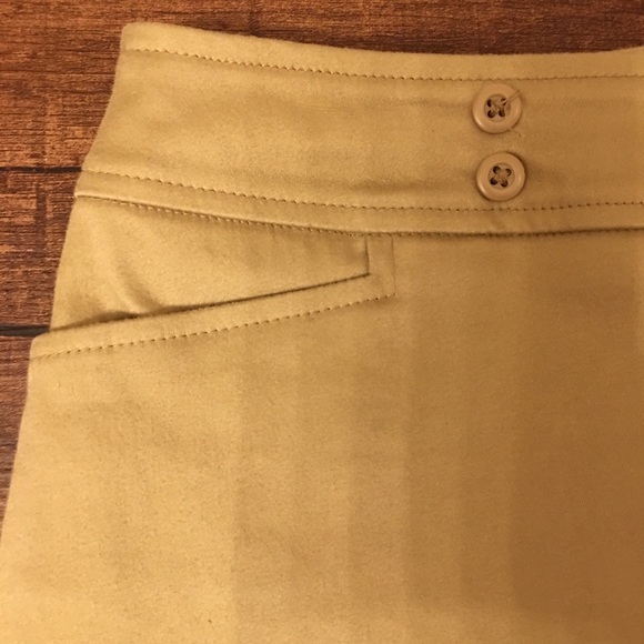 SOLD💎Gap Women High Rise Mini Skirt 4 Beige💎 - Picture 7 of 8